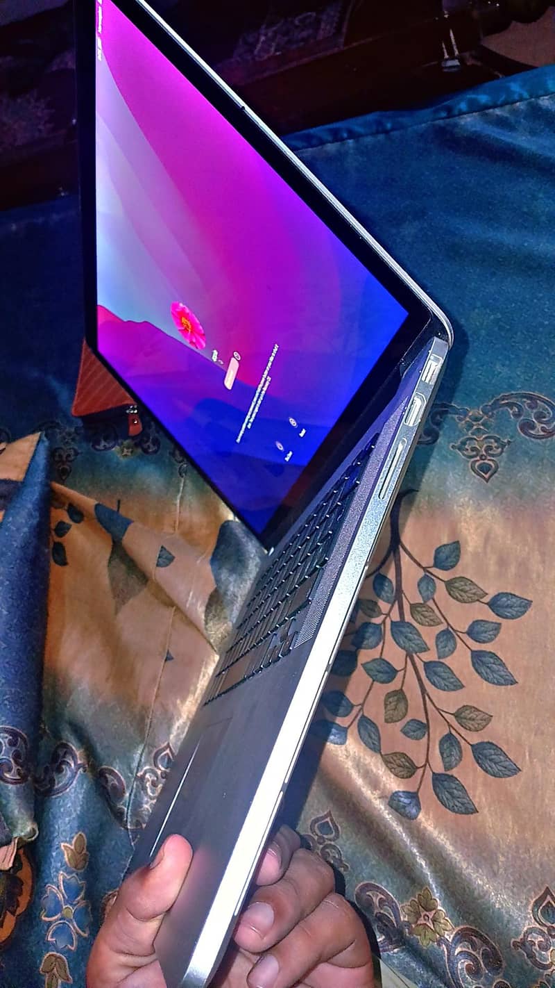 MacBook Pro 2