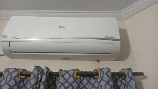 Haier 1.5 ton triple inverter AC