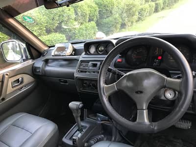 Mitsubishi Pajero 1994