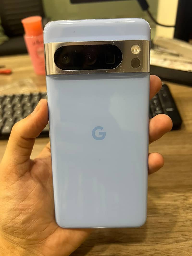 Google Pixel 8 Pro 0