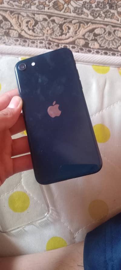 Apple iPhone SE 3