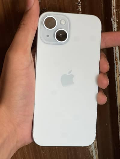 Apple iPhone 15