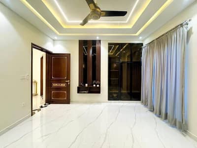 10 Marla Upper Portion Available For Rent