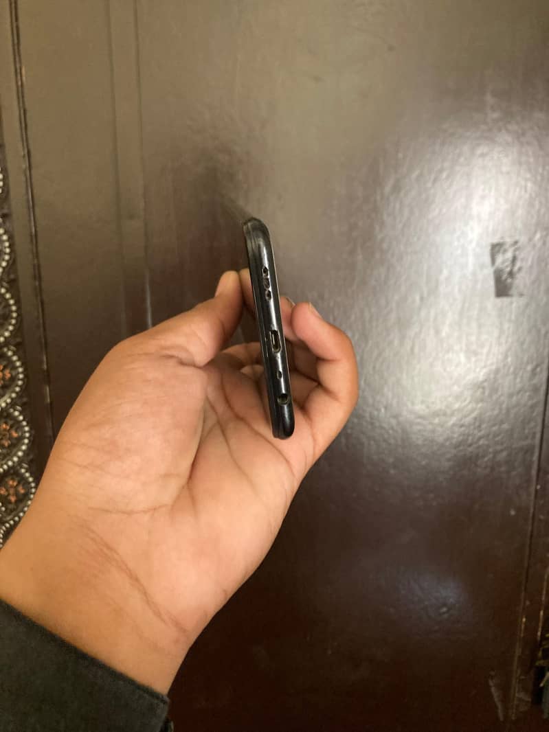 OPPO A16e 0