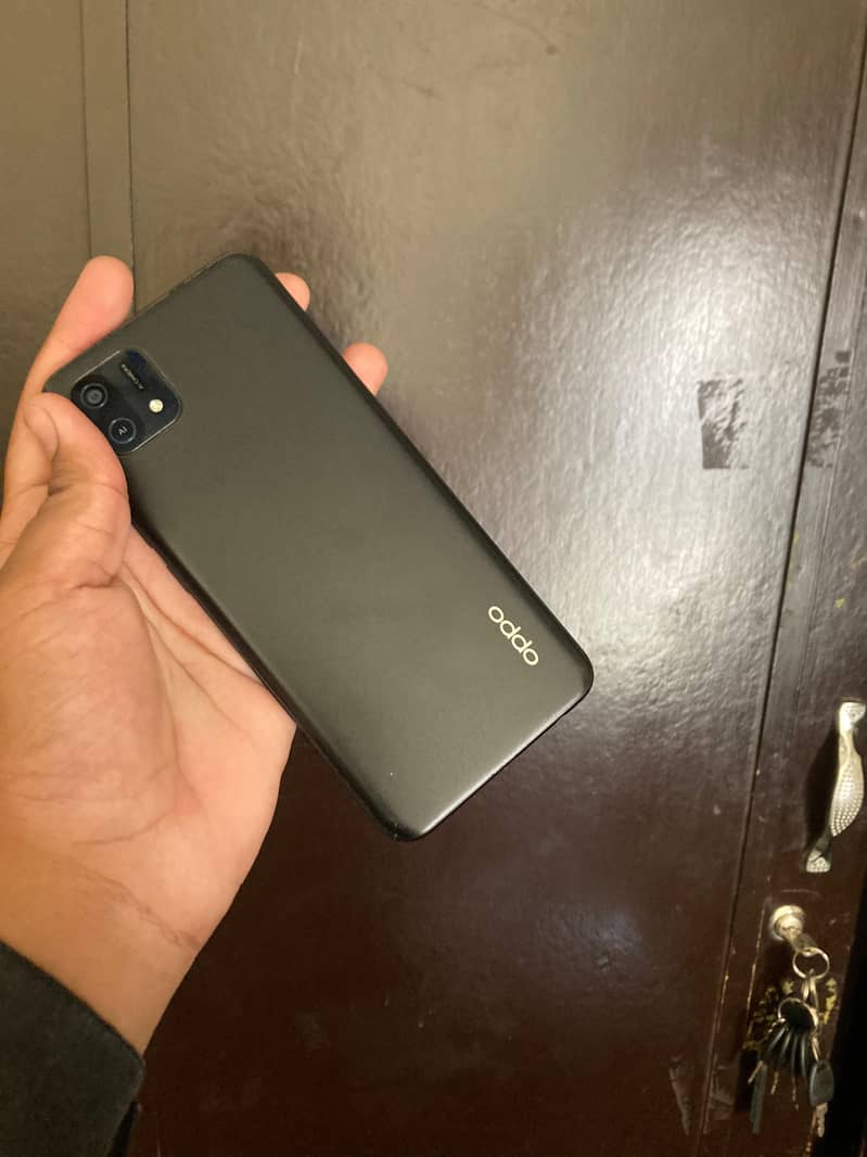 OPPO A16e 1