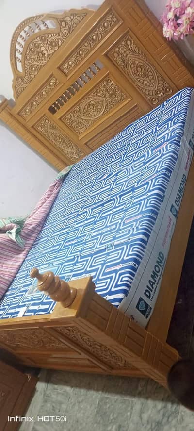 king size mattress 10" 10 by 10 condition