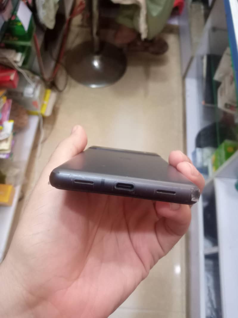 Google Pixel 7a 4