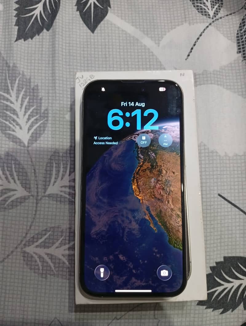 Apple iPhone 15 Pro 2