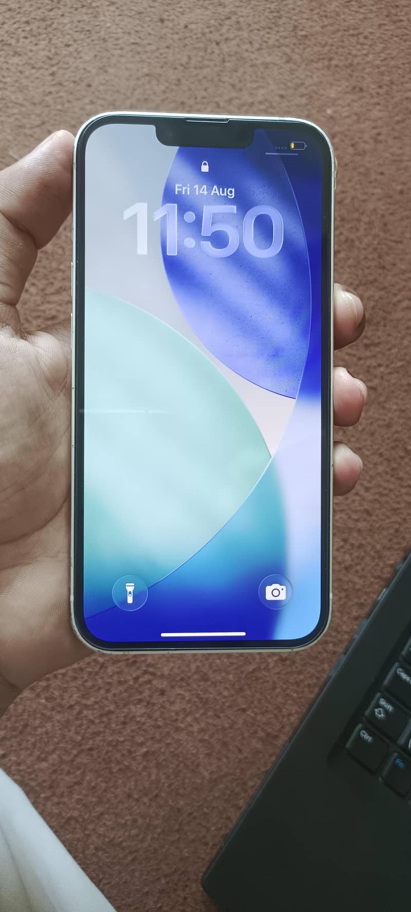 Apple iPhone 13 1