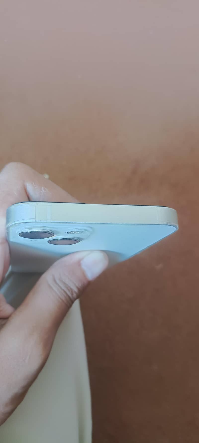 Apple iPhone 13 3