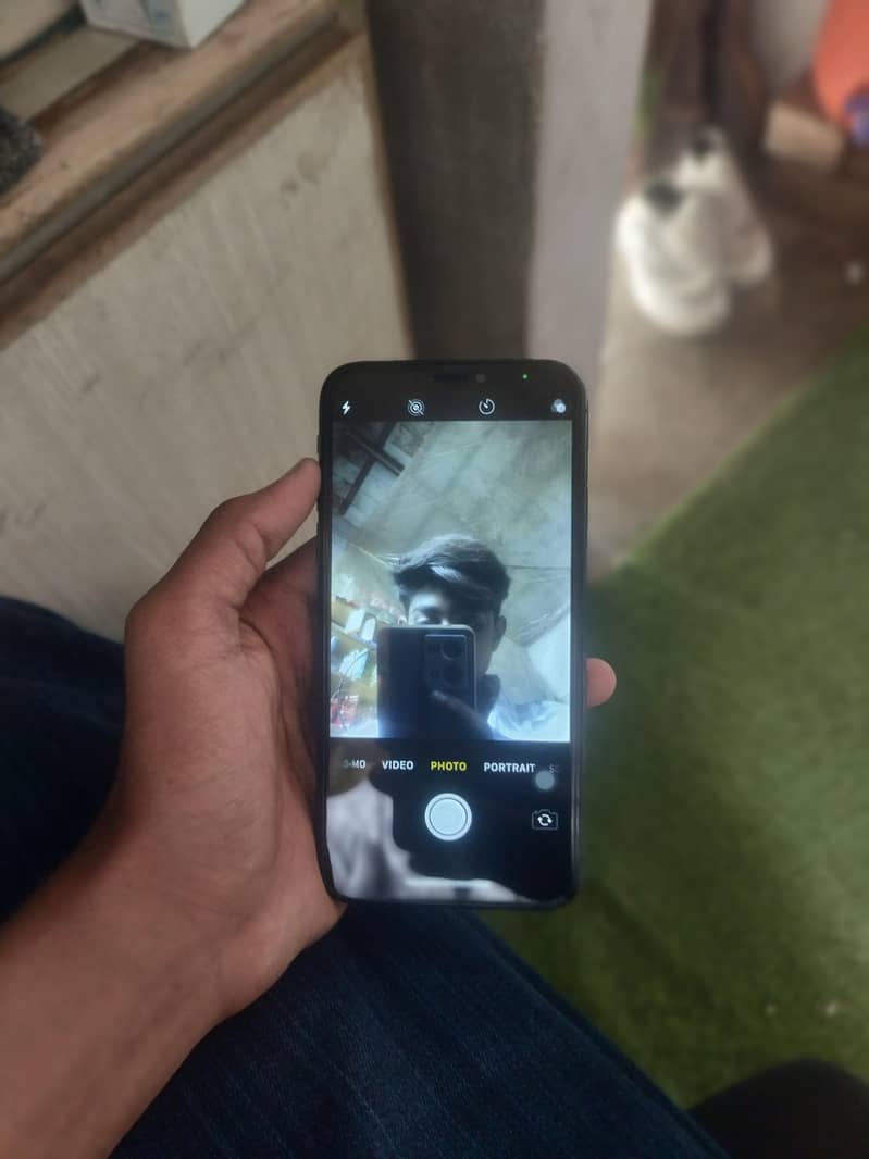 Apple iPhone X 1