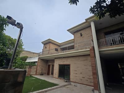 1 Kinal House for Rent in Model Town Extension | 3 bedrooms|4 bathroom
