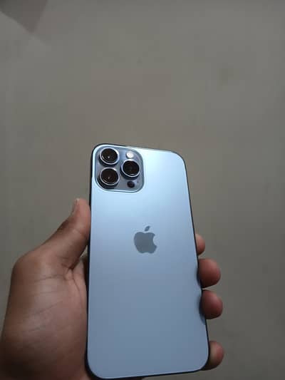 Apple iPhone 13 Pro Max with sim time jv