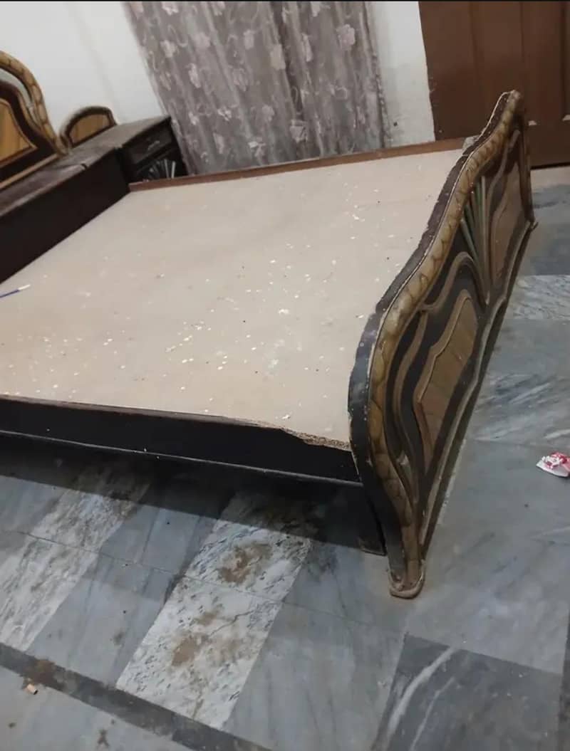 king bed 2