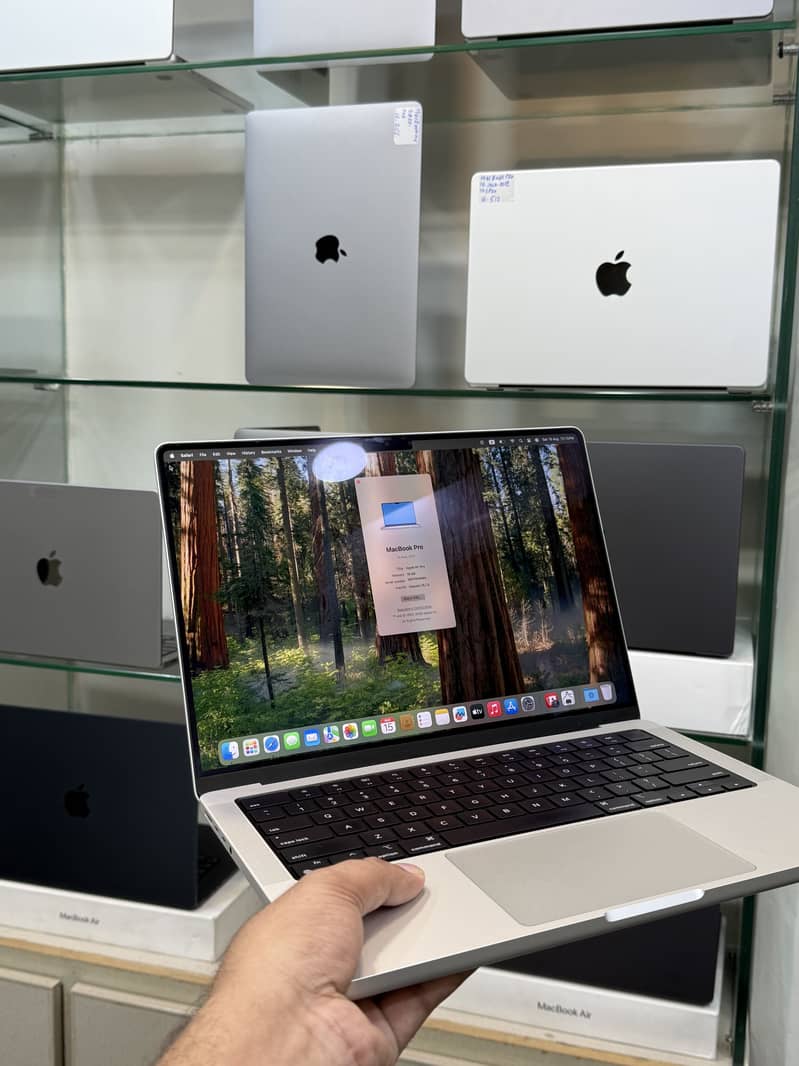 MacBook pro m1 pro 4