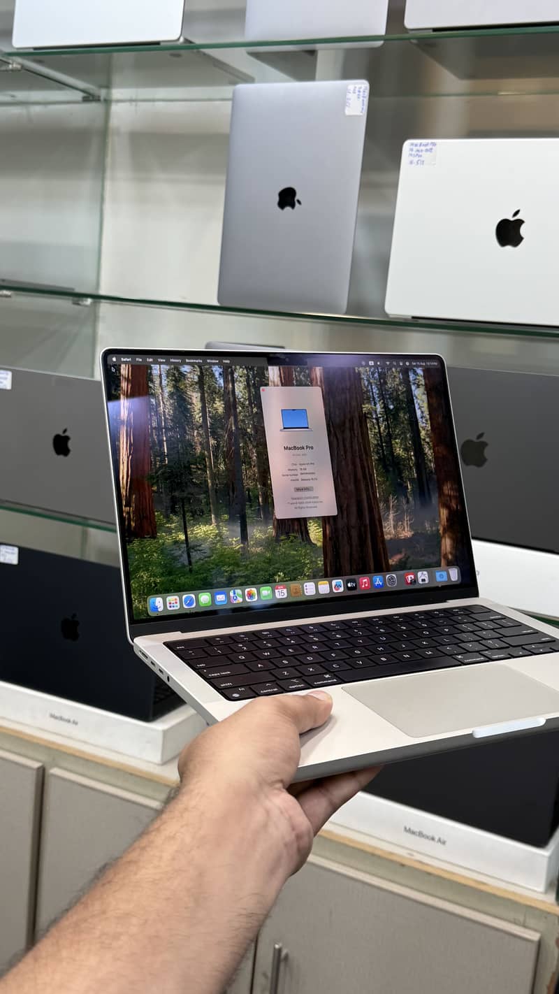 MacBook pro m1 pro 6