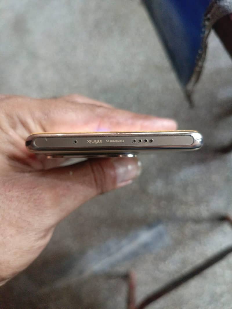 Infinix Zero 30 2