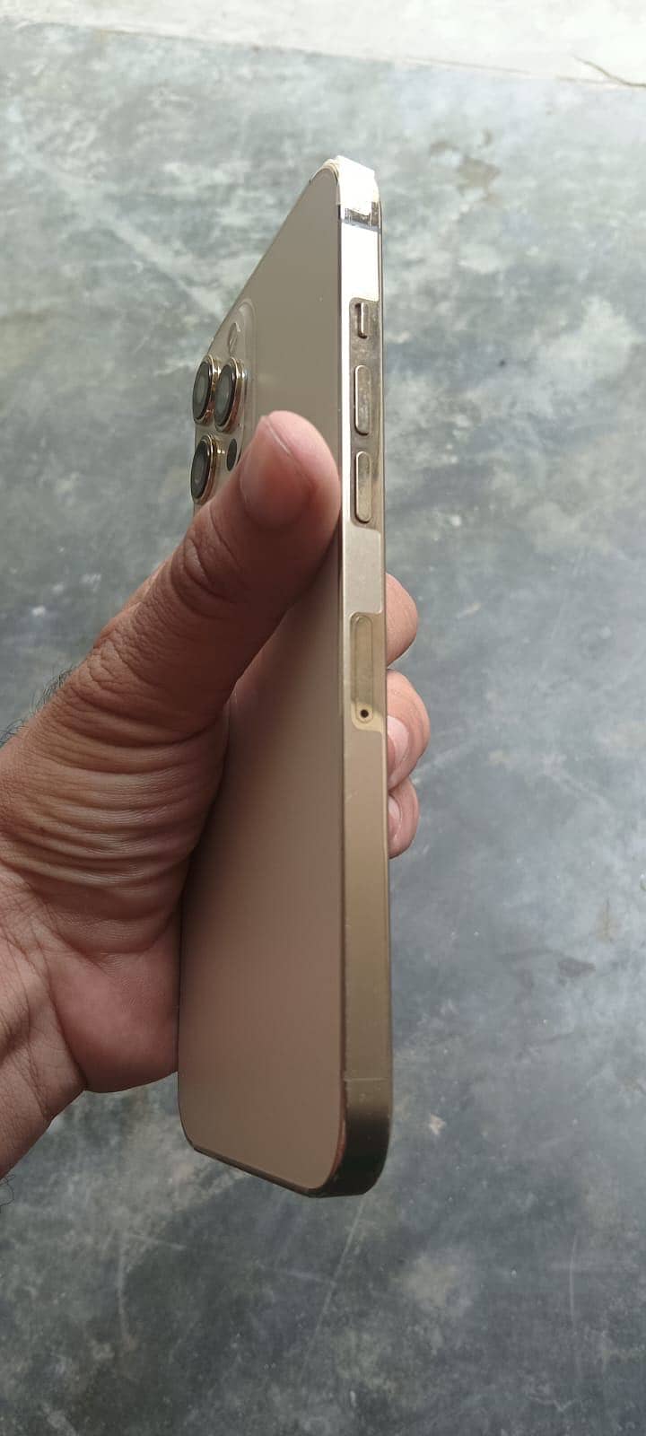 Apple iPhone 12 Pro Max 5
