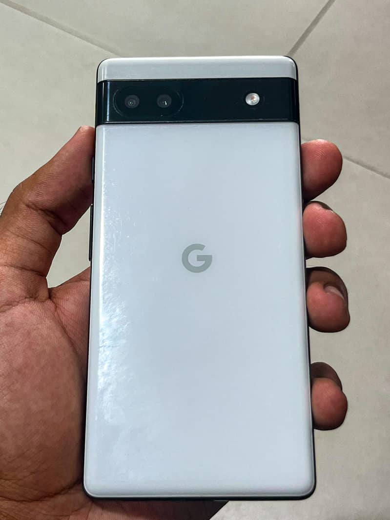 Google Pixel 6a Display Damage 2