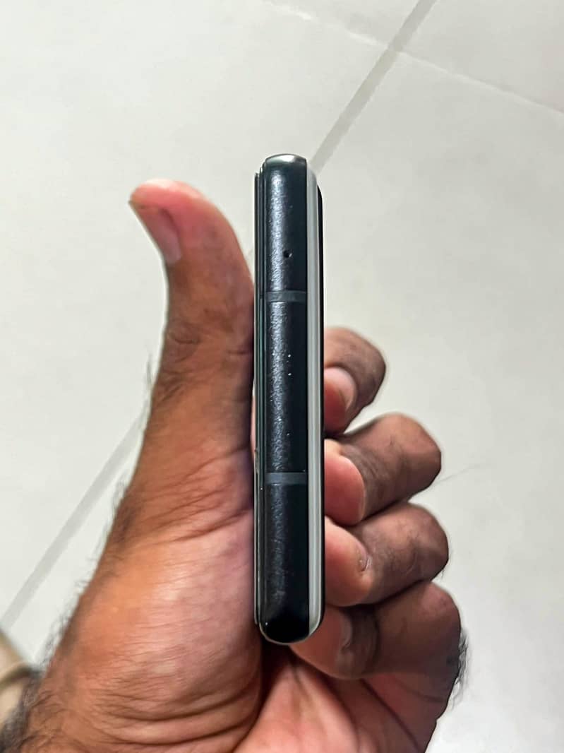 Google Pixel 6a Display Damage 4