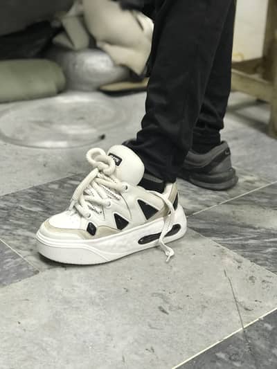 New usa  brand shose