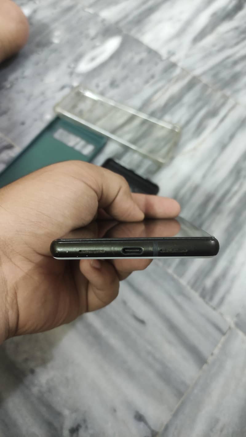 Google Pixel 6 3