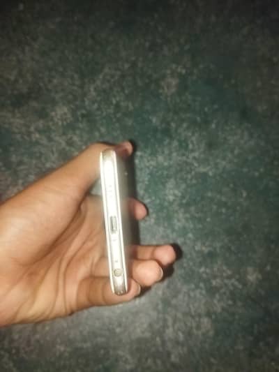 Apple iPhone 6S