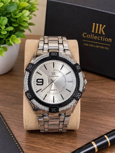 Men’s Silver Fashion Watch – Black Bezel & White Dial