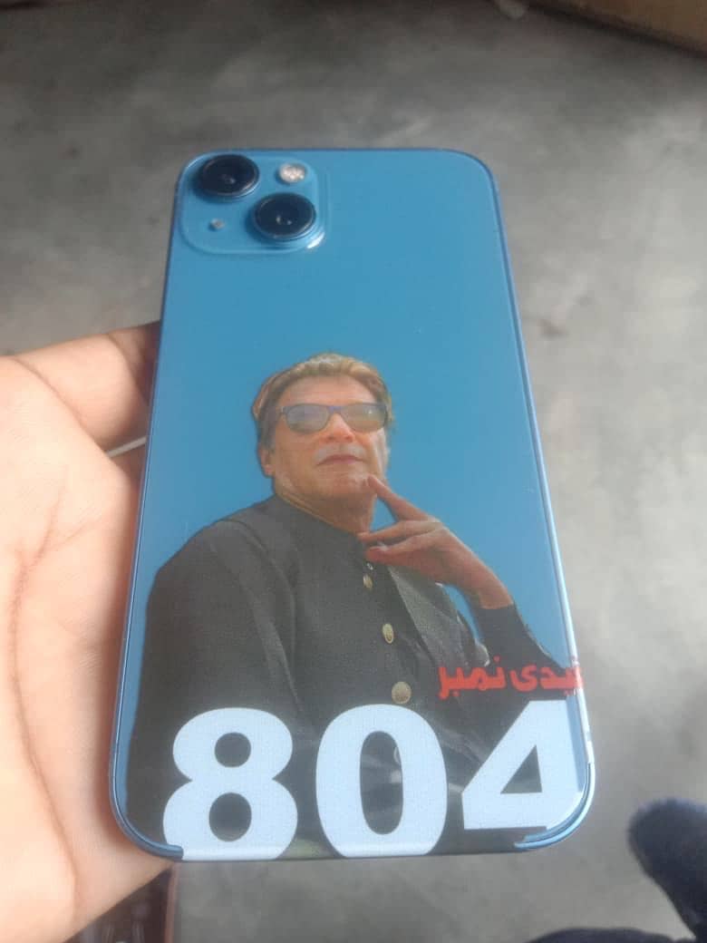 Apple iPhone 13 0