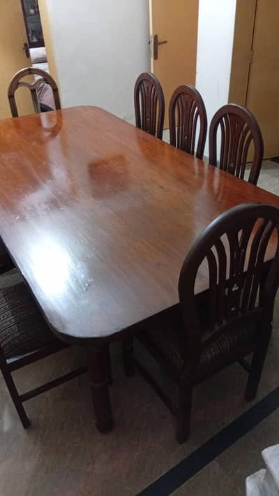 8 seater Wood Table