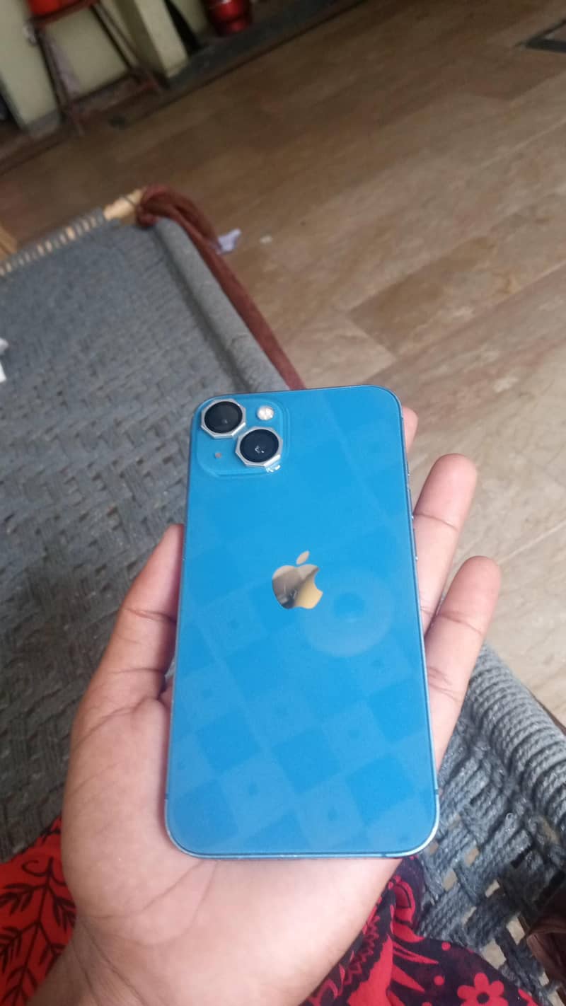 Apple iPhone 13 2