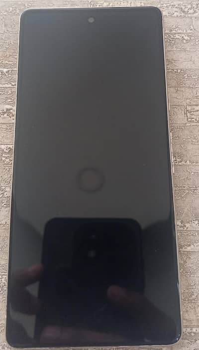 Goegle pixel 7 ha 8 256