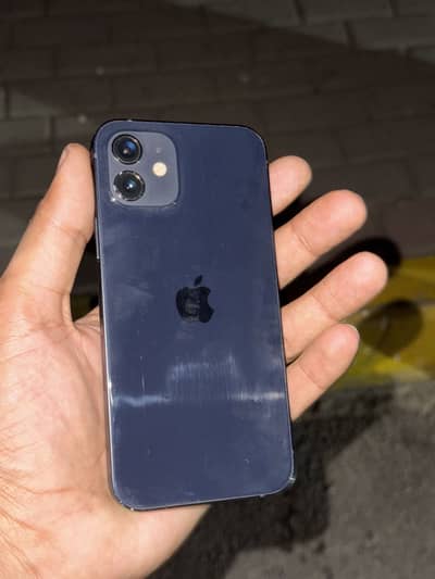 Apple iPhone 12