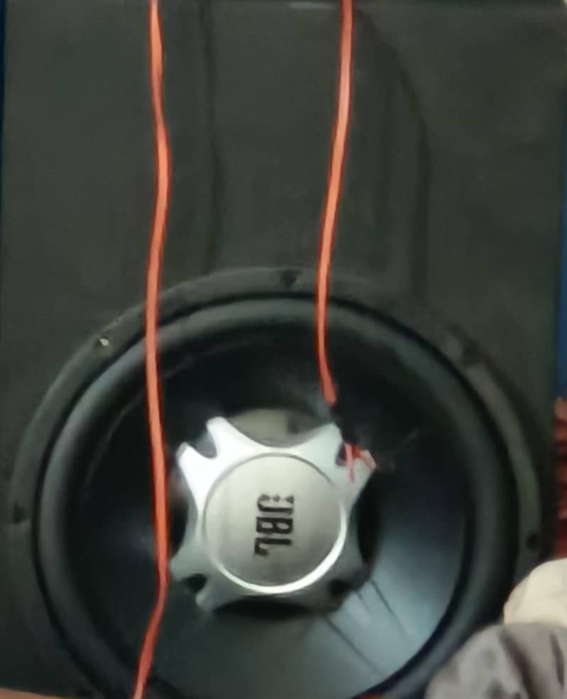 jbl box 0