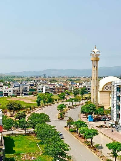 8 MARLA CORNER PLOT FOR SALE F-17 ISLAMABAD ALL FACILITY AVAILABLE