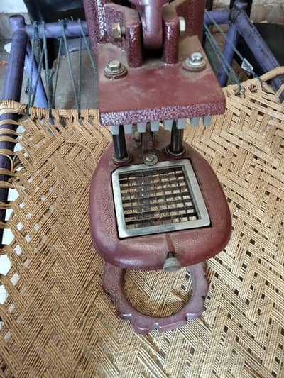 Alo Cutter For Sale  Condition:10/10 All Ok Good Quality  Price:6000