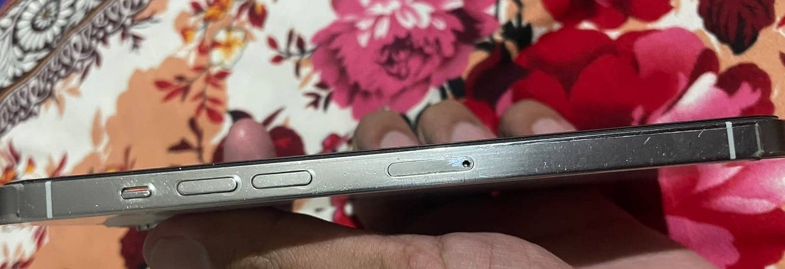 Apple iPhone 12 Pro Max 3