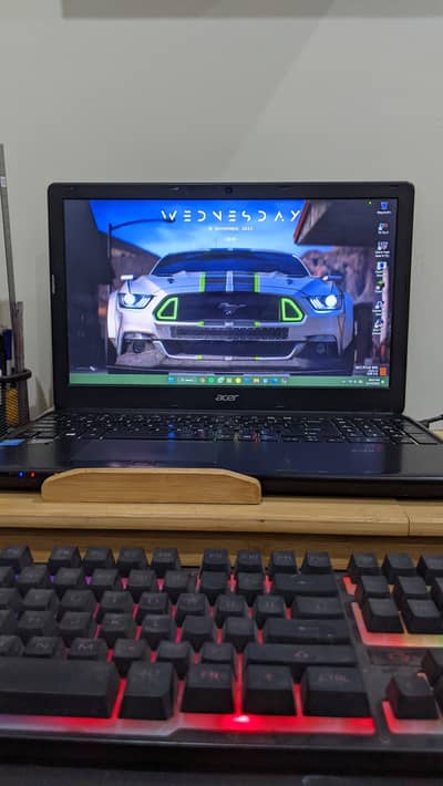 Acer laptop i7 8gbram 900gb harddisk and SSD mint condition