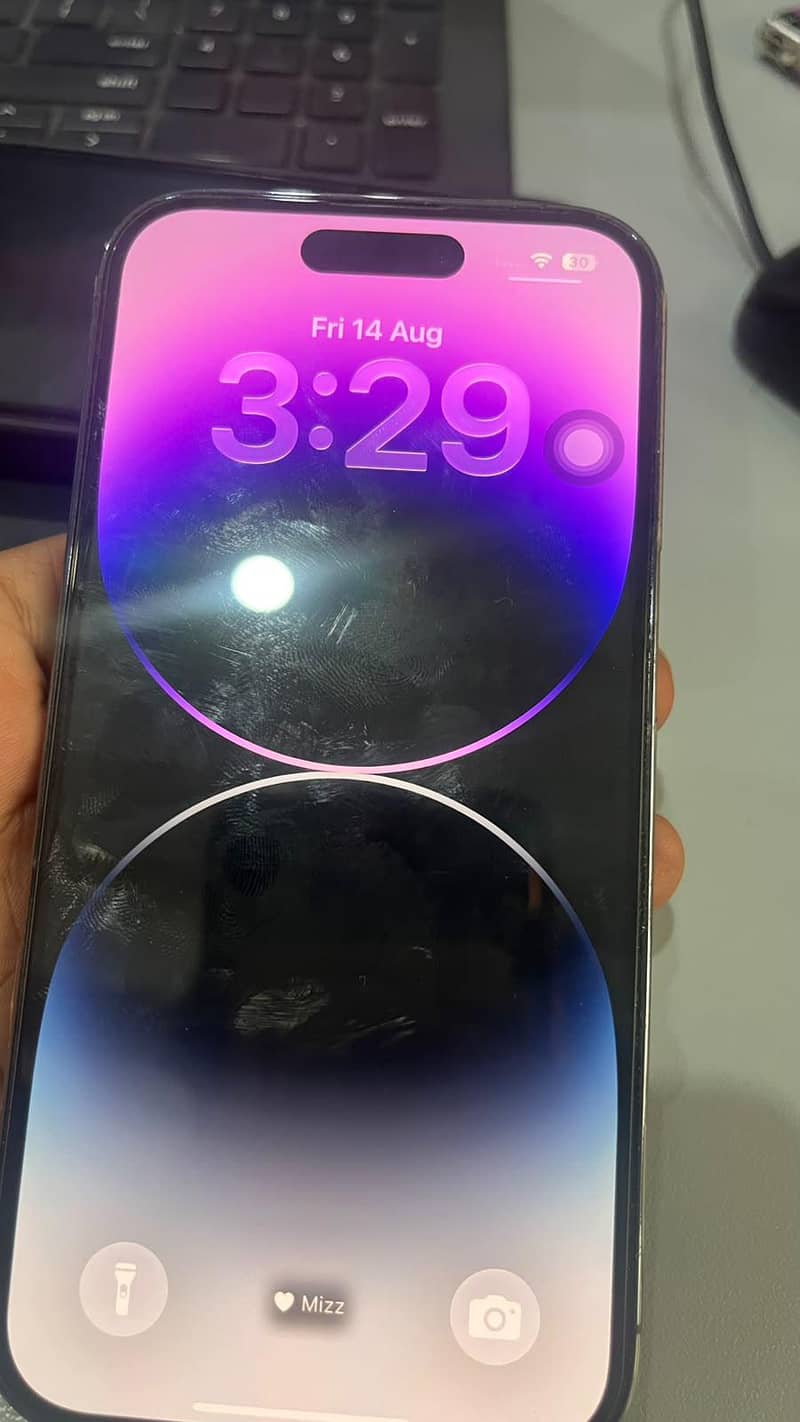 Apple iPhone 14 Pro 1