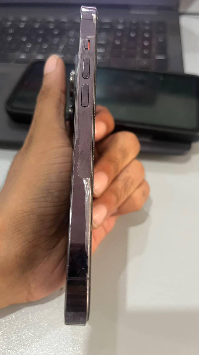 Apple iPhone 14 Pro 2