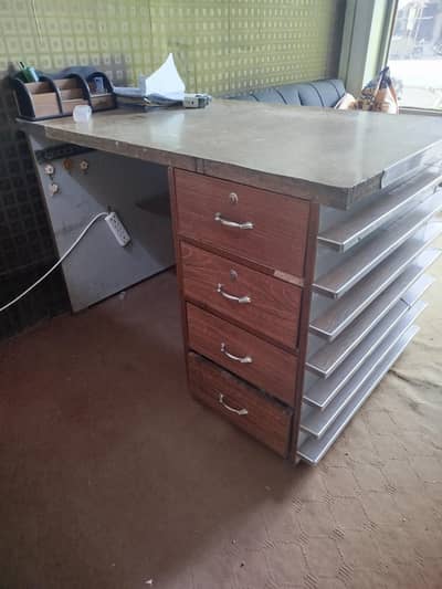 Office table