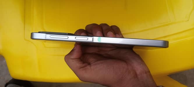 Samsung Galaxy A17