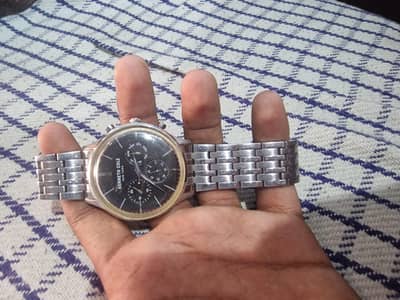 Kenneth Cole Urgent Sell
