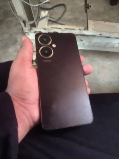 Vivo V27