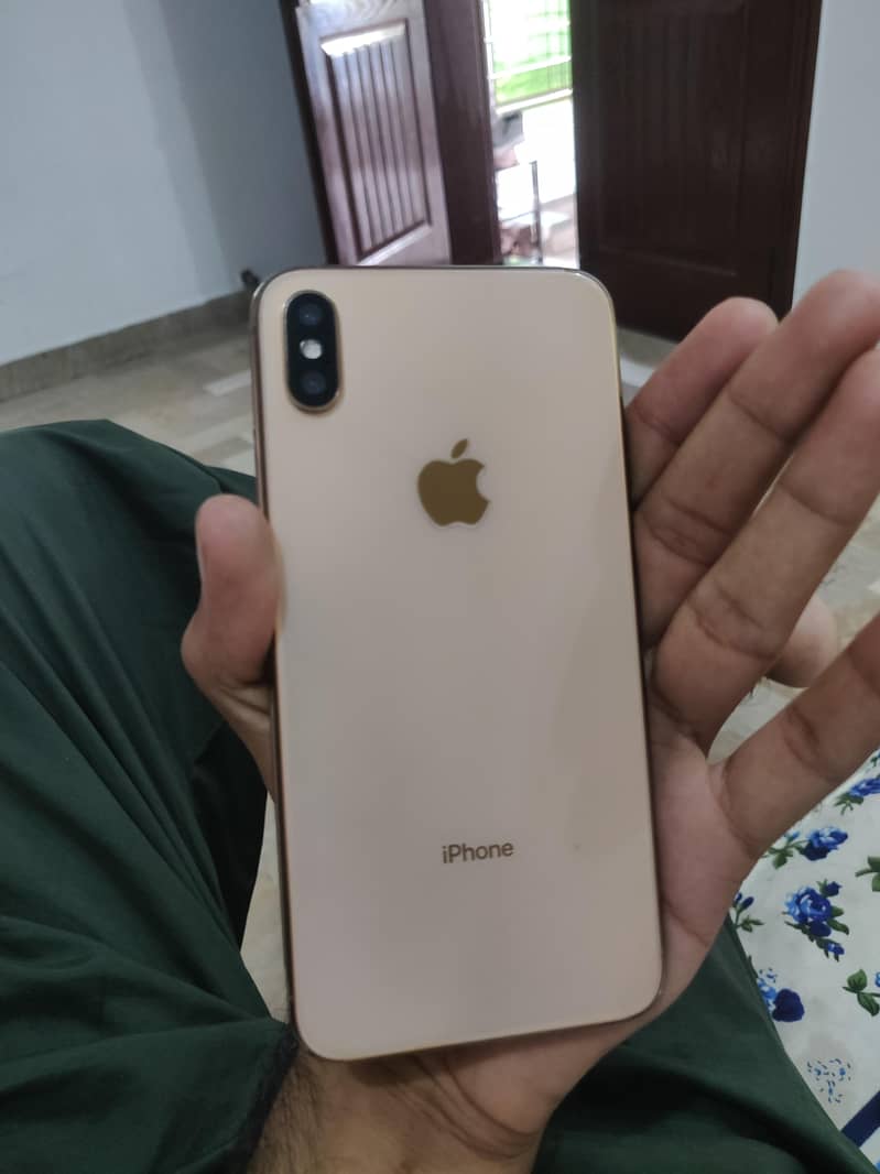 iphone xs max 1