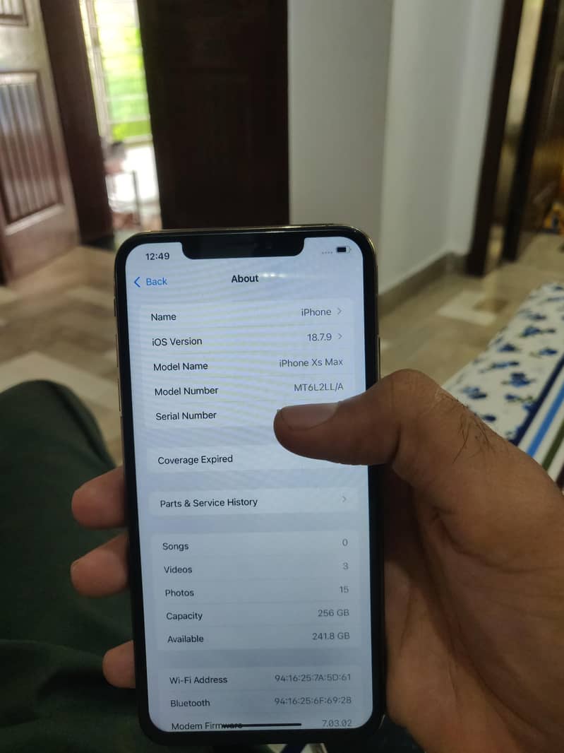 iphone xs max 4