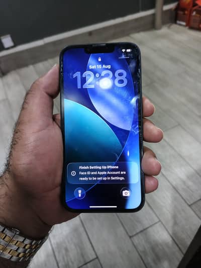 Apple iPhone 14