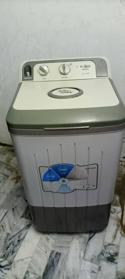 SD-570 super Asia spinner dryer in good condition