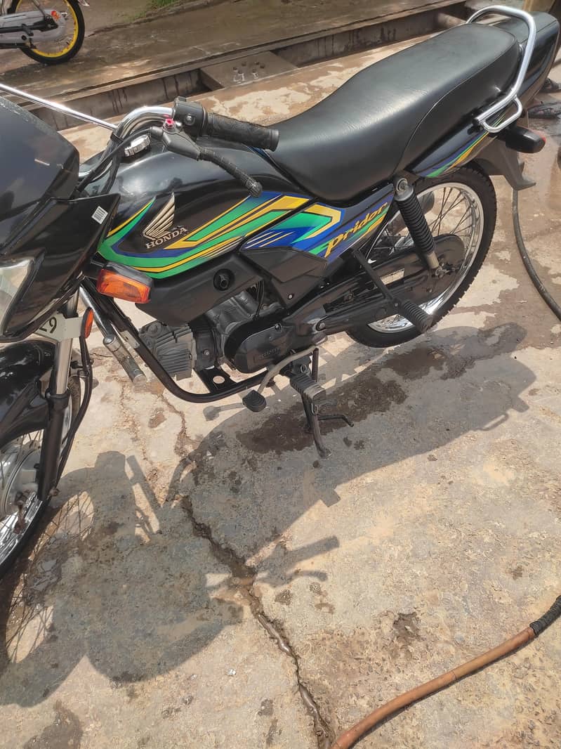 CD 100 Prider 1