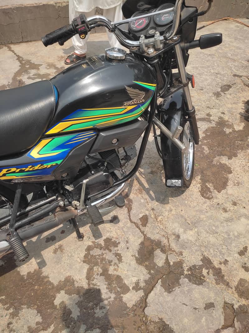 CD 100 Prider 3